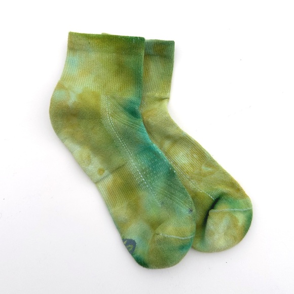 Jade Green Mens Tie Dye Sock Ice Dye Ankle Socks Lime Green Mid Crew Hand Dyed - Picture 1 of 5